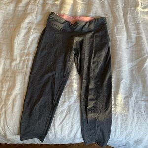 Grey Reversible Cropped Leggings